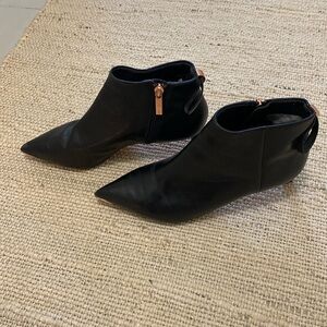 Cutest kitten heel booties for fall genuine leather size 36
